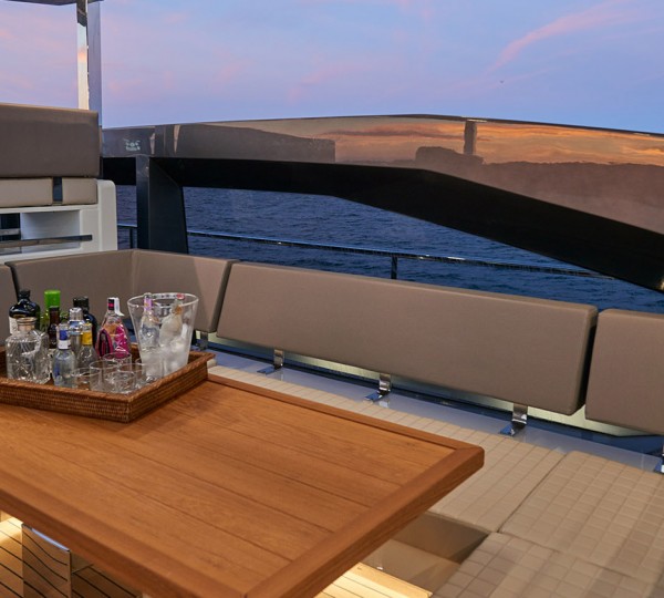 Flybridge Seating