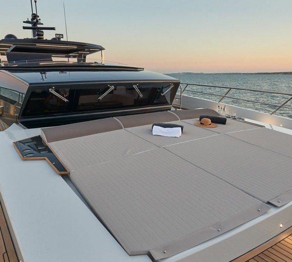 Fore Sunbathing Area