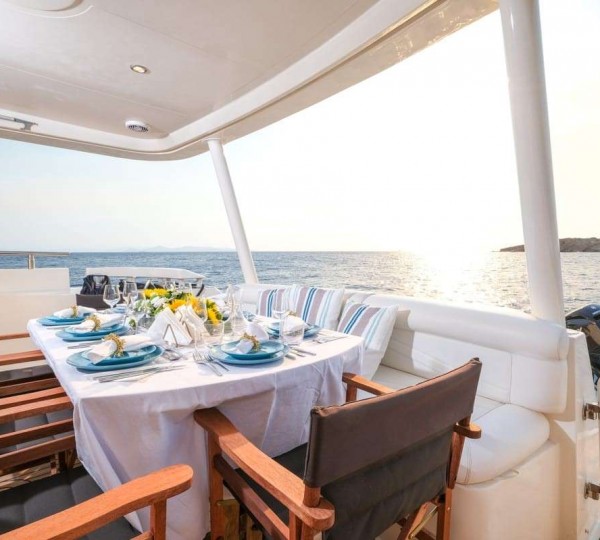 Exterior Dining Area