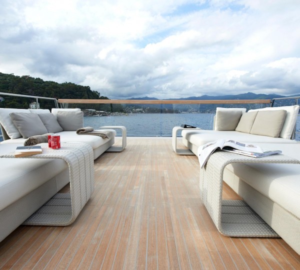 Sun deck