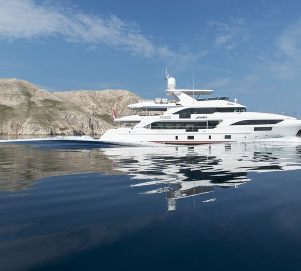 132 Classic Supreme Yacht By Benetti Profile -