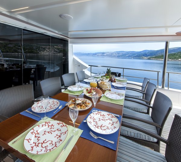 Upper Deck Breakfast Set Up