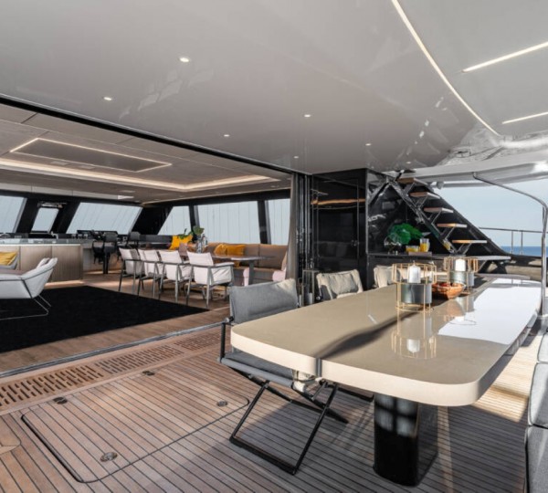 Salon With Dining Area