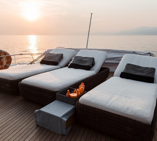 Exterior Relaxation Area