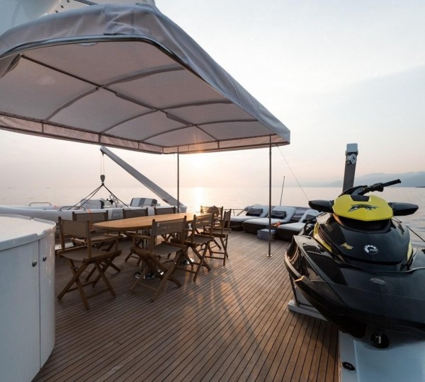 Exterior Relaxation Area