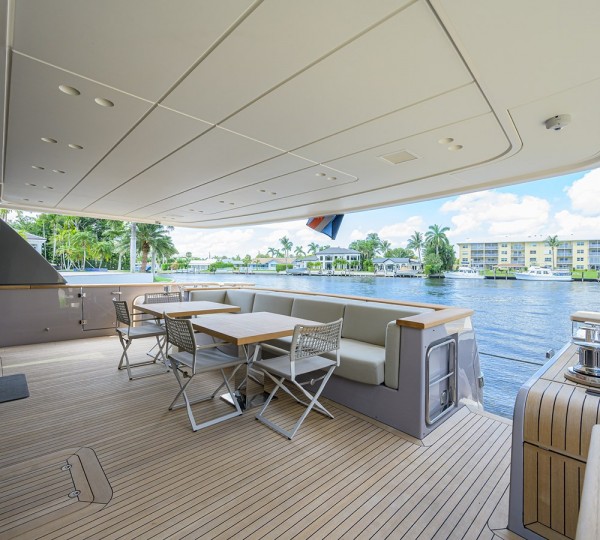 Main deck aft