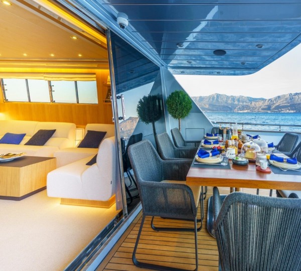 Exterior Dining Area