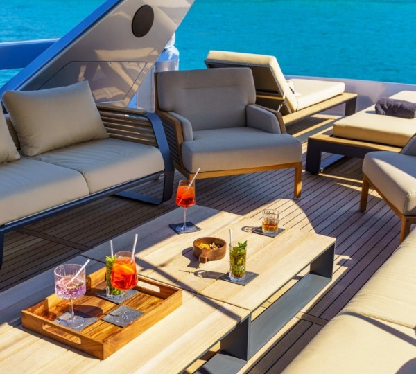 Exterior Relaxation Area