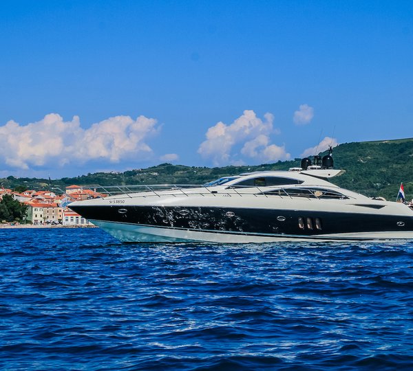 PREDATOR Yacht By Sunseeker