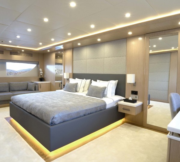 Forward Master Suite