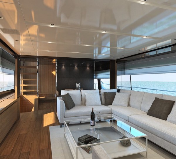 Main Salon (sistership)