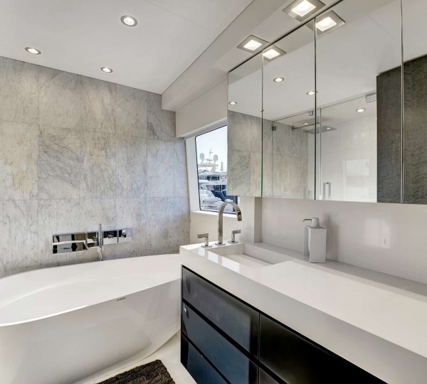 Master Ensuite