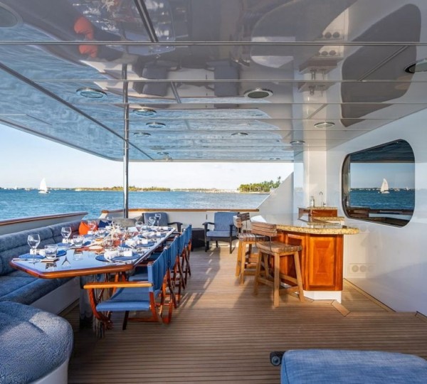 Exterior Relaxation Area With Dining