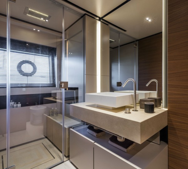 Guest ensuite
