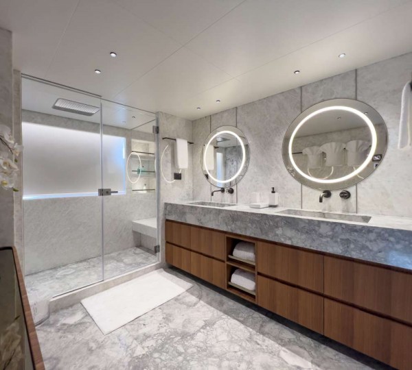 Master ensuite
