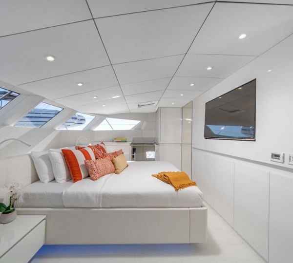 Main Deck Master Suite