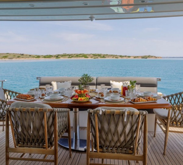 Exterior Dining Area