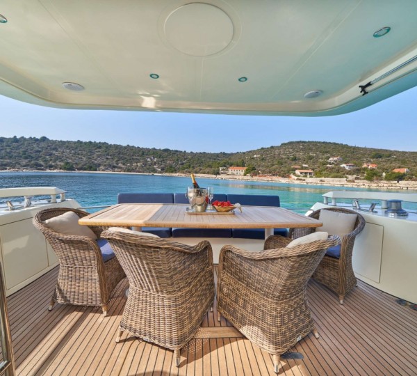 Exterior Dining Area