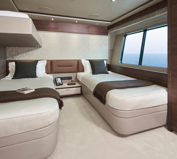 Twin Cabin With Pullman