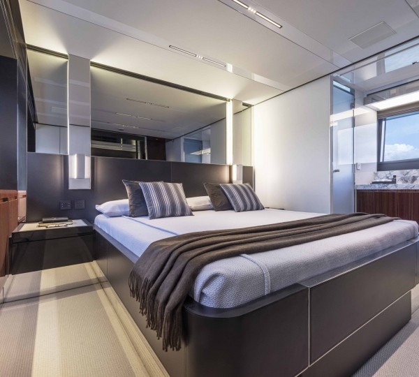 Master Suite (sistership)