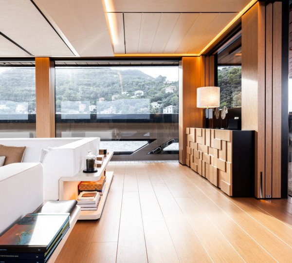 Main Salon Alternative View