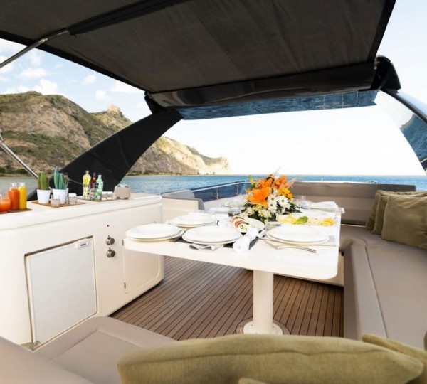 Exterior Relaxation Area With Dining