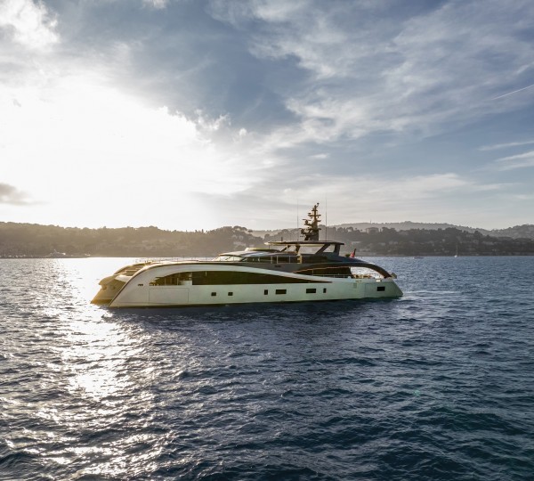 Motor Yacht SEAWOLF X