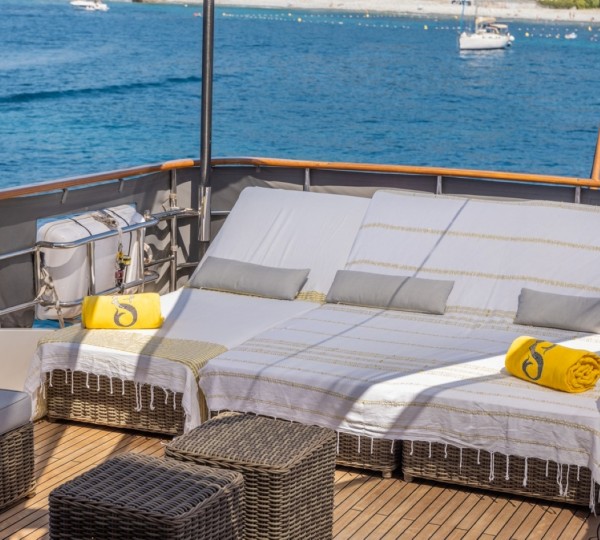 Exterior Relaxation Area