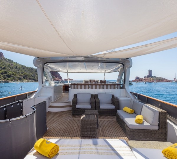 Exterior Relaxation Area