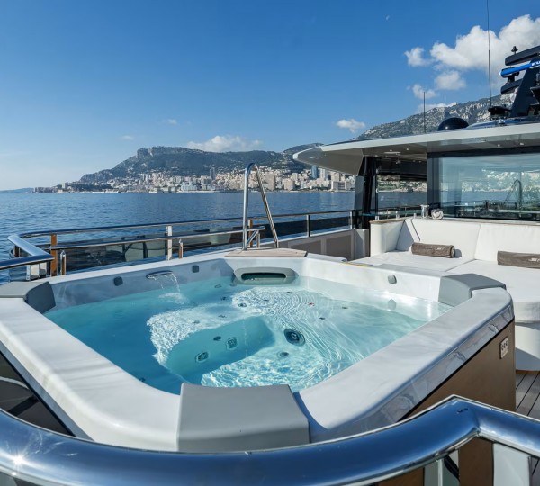 Sun Deck Jacuzzi