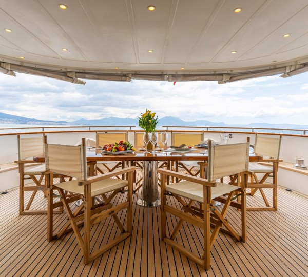 Main Deck Dining