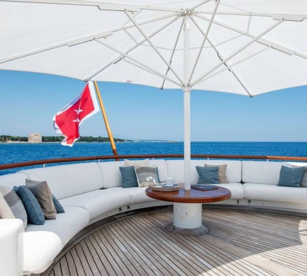 Exterior Relaxation Area