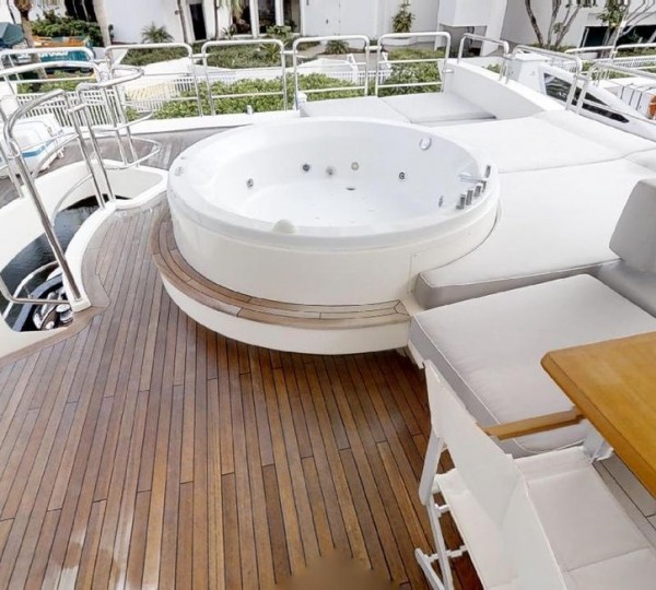 Sun Deck Jacuzzi