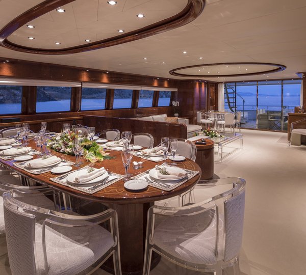 Formal Dining Forward Of Salon