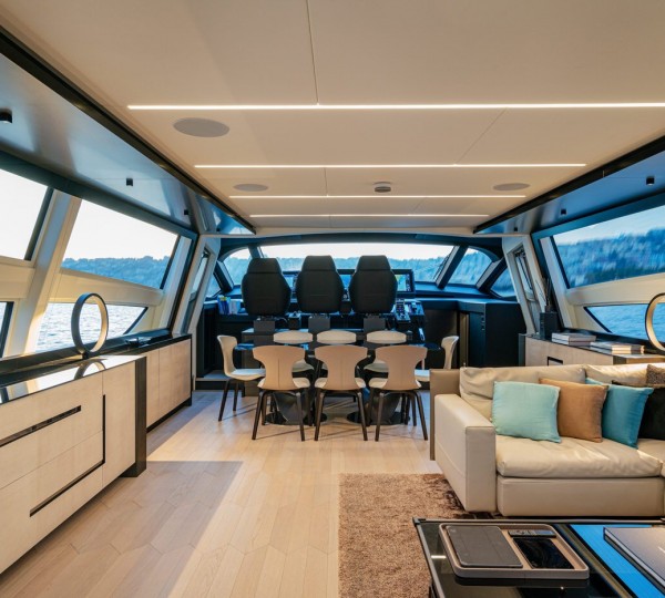 Main Salon View Forward