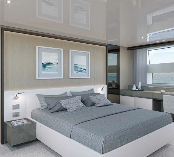 Main deck master suite