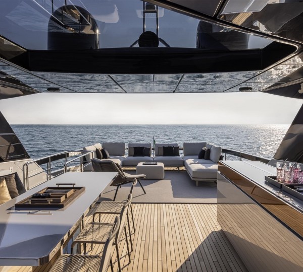 Sun Deck (sistership)