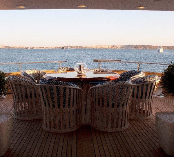 Aft Alfresco Dining Area