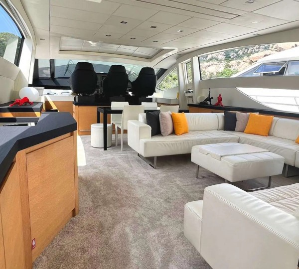 Main Salon View Forward