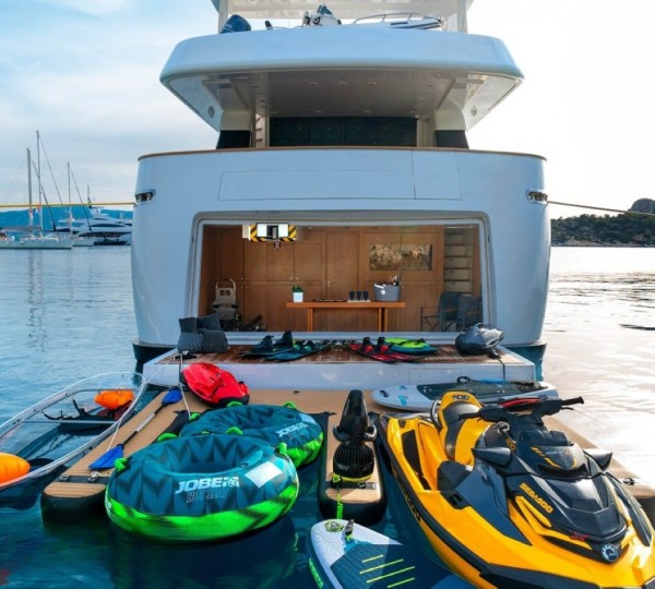 Playzone Area With Water Toys
