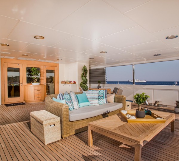 Exterior Relaxation Area 01