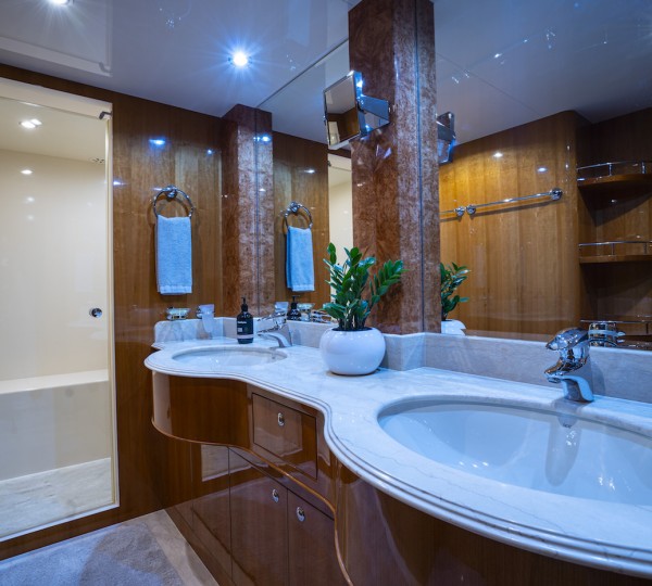 Master Ensuite