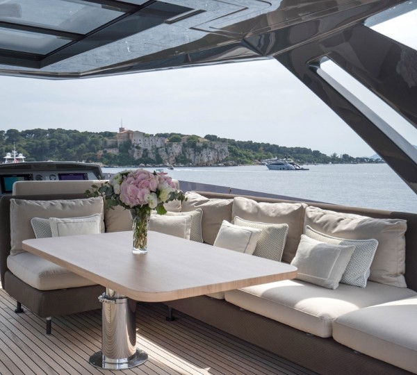 Exterior Relaxation Area