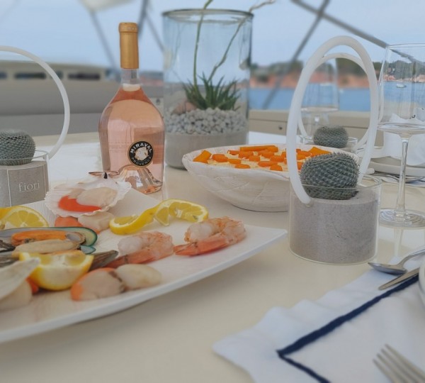 Exterior Dining Area