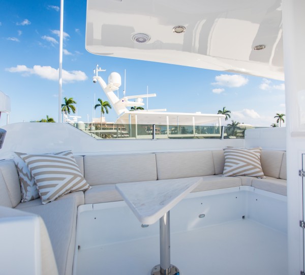 Flybridge Seating