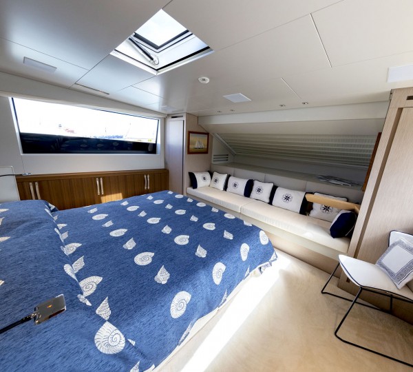 Double Cabin For Guests