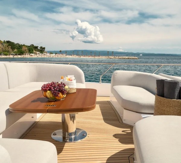 Exterior Relaxation Area