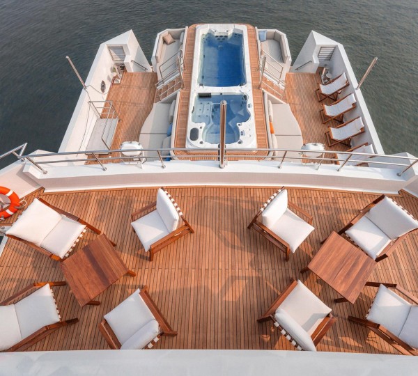 Aft Deck Pool and Jacuzzi