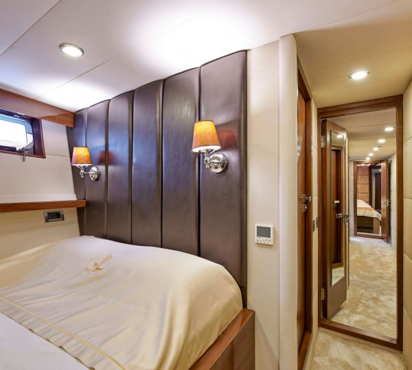 Double Cabin