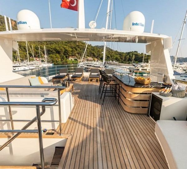 Exterior Relaxation Area